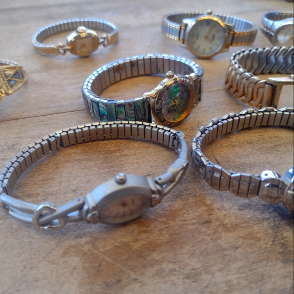 Watches lot